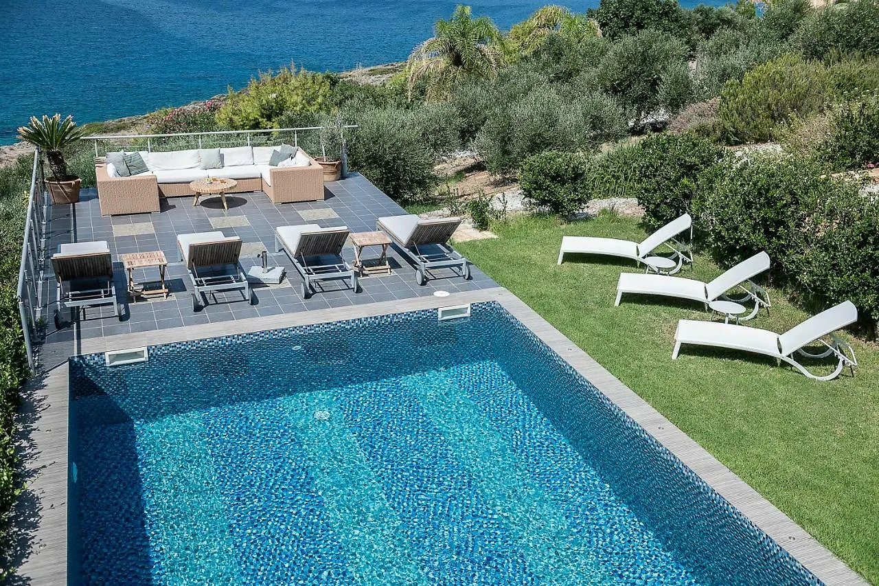 Villa Emilia Front Sea Kalathas