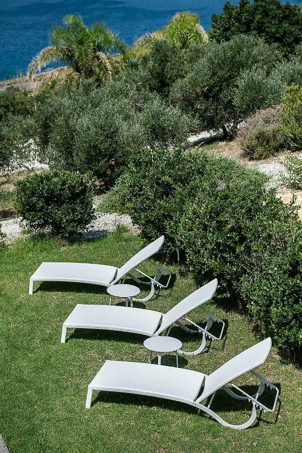 Villa Emilia Front Sea Kalathas Greece