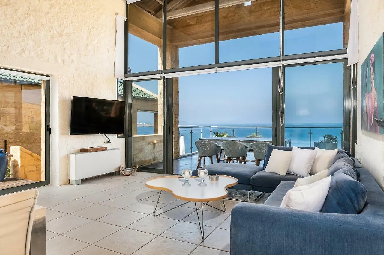 Villa Emilia Front Sea Kalathas