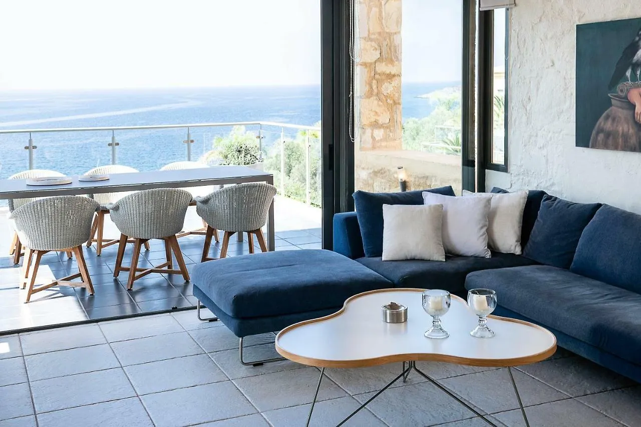 Villa Emilia Front Sea Kalathas