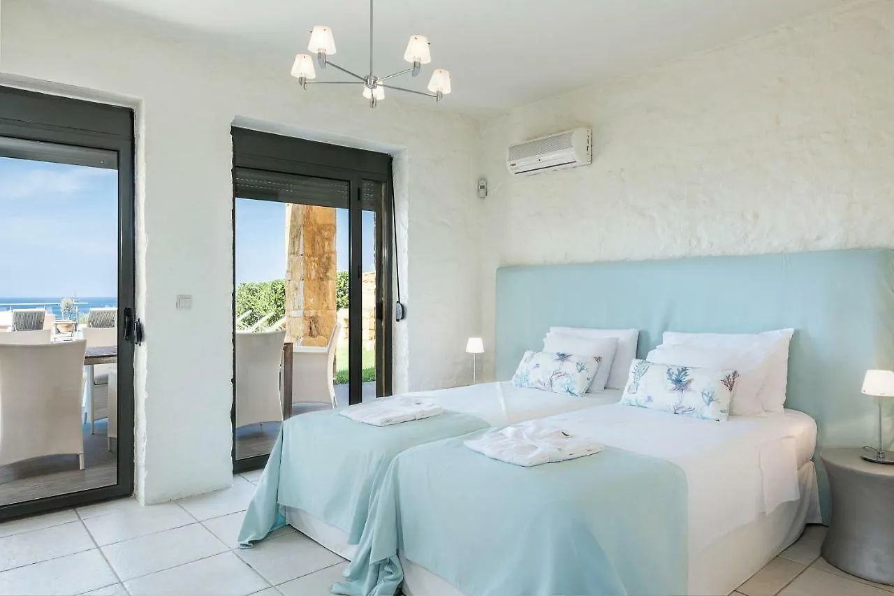 Villa Emilia Front Sea Kalathas